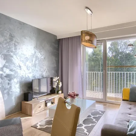 Feniks Ze Strefa Wellness & Family By Onholiday Apartman *