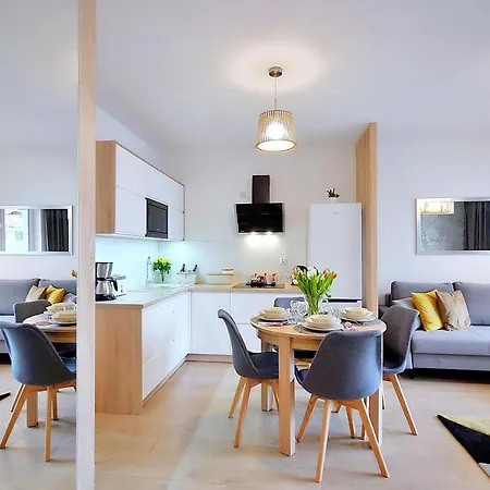 Feniks Ze Strefa Wellness & Family By Onholiday Apartment *