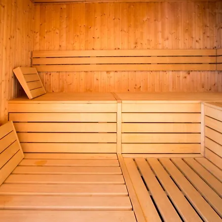 Feniks Ze Strefa Wellness & Family By Onholiday Appartement *