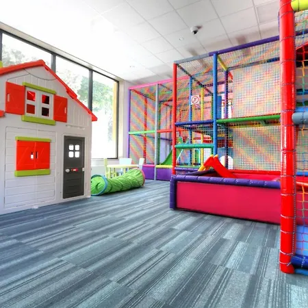 Feniks Ze Strefa Wellness & Family By Onholiday