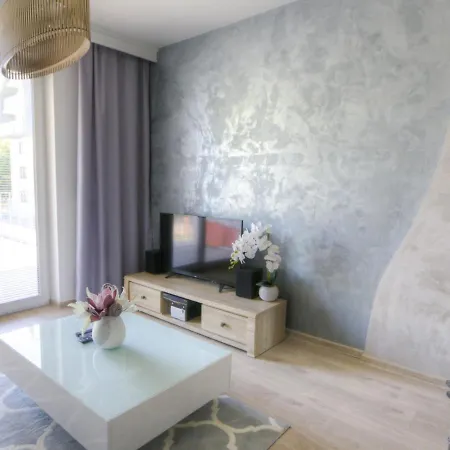 Apartment Feniks Ze Strefa Wellness & Family By Onholiday